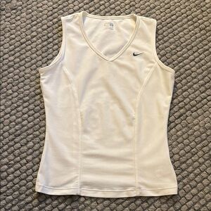 Nike FIT DRY Women's White Tank Top
